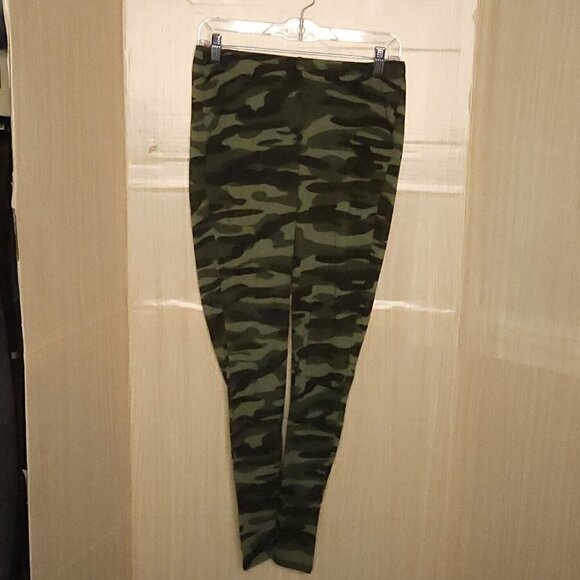Torrid Womens Green Camouflage Leggings Large - Picture 3 of 5